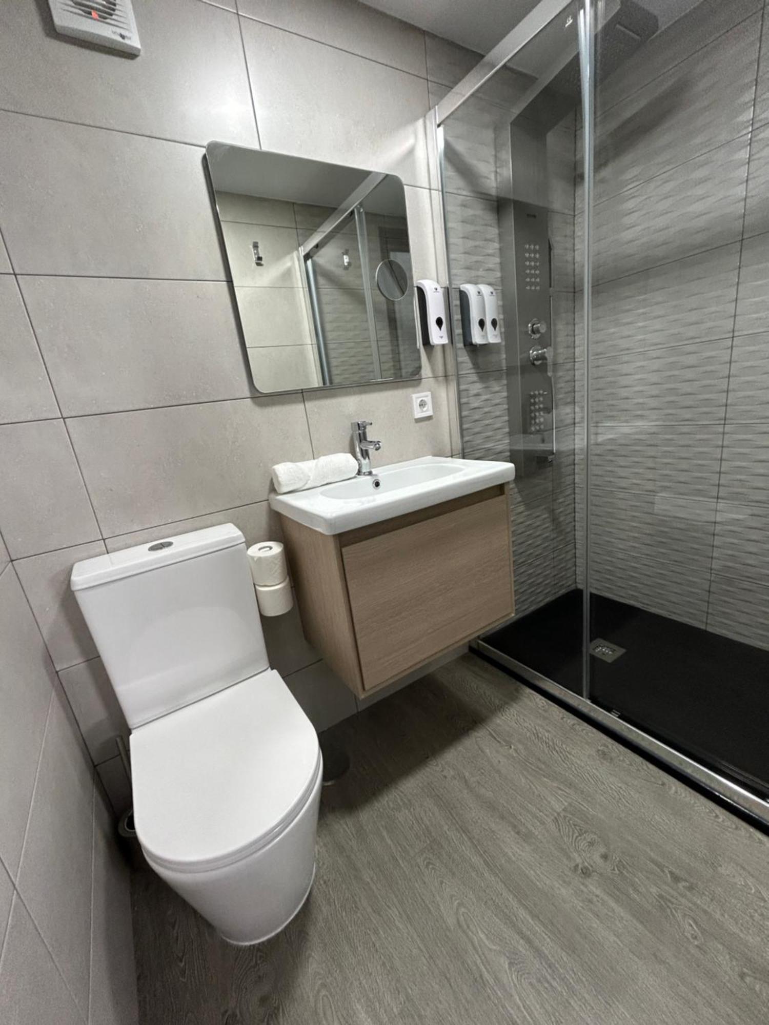 Cotrades 3 En San Blas-Canillejas Madrid Exterior photo